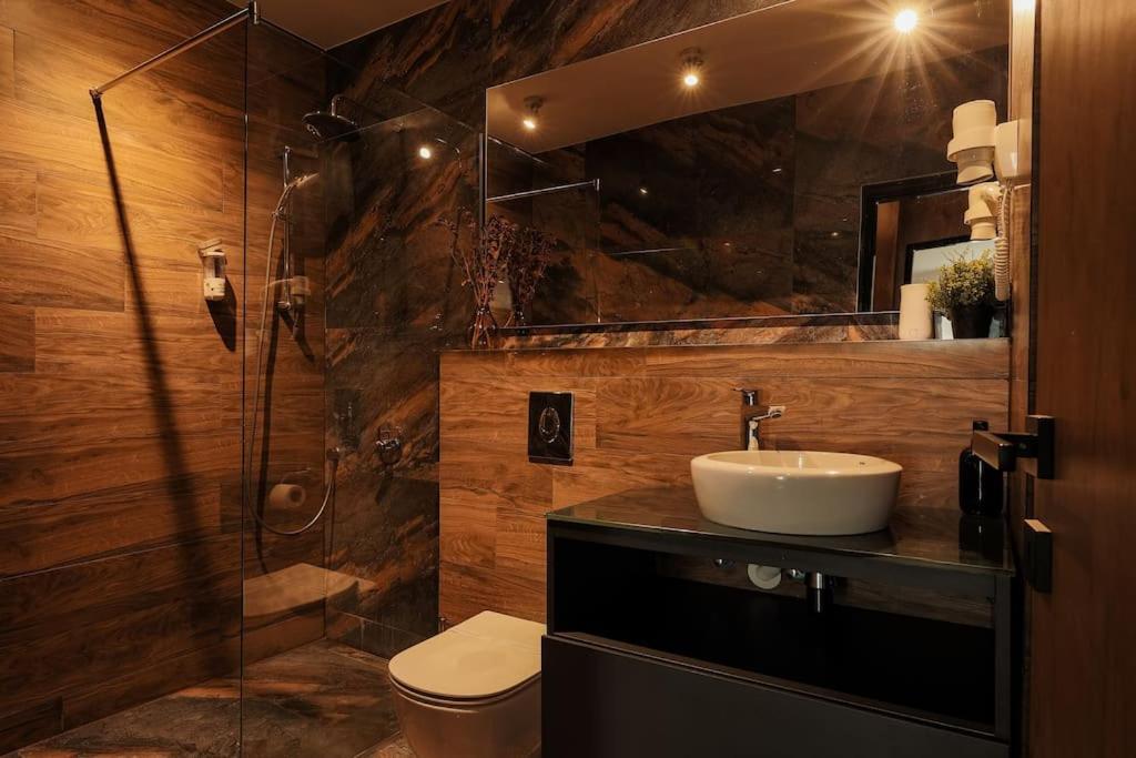 קלוז'-נאפוקה Nest Inn Magic Apartment מראה חיצוני תמונה