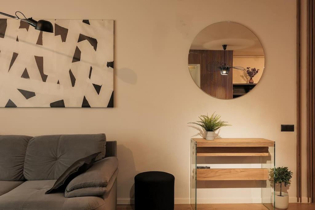 קלוז'-נאפוקה Nest Inn Magic Apartment מראה חיצוני תמונה